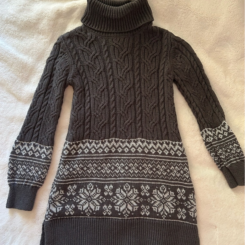 Rachel Zoe Girls Turtleneck Sweater Dress Size S 5/6  Gray Snowflakes Cable Knit